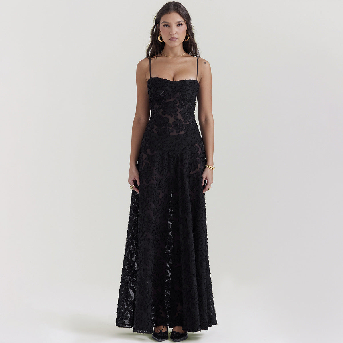 Evie Lace Maxi Dress