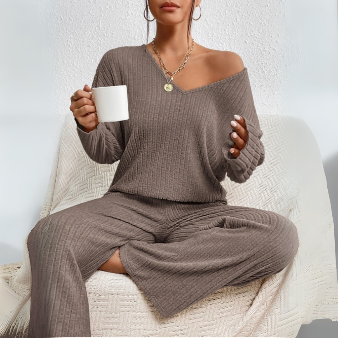 Isabella™ | Stylish & Comfortable Lounge Suit