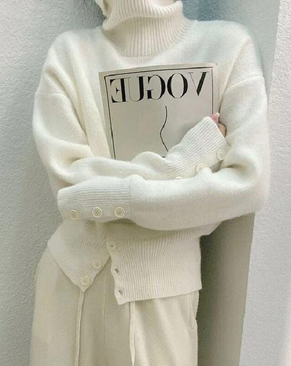 Ivory Plain Turtleneck Sweater